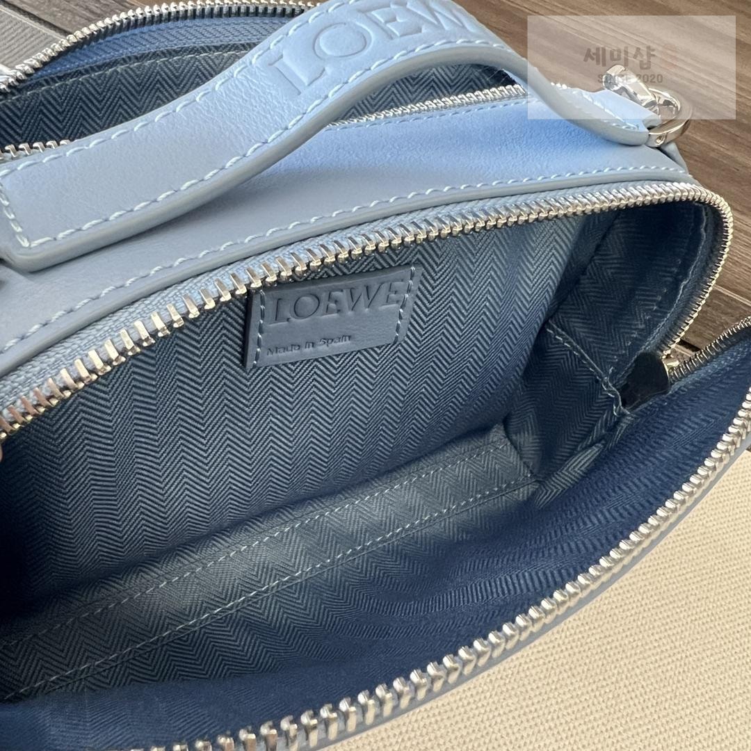 Loewe Loewe Camera Shoulder Bag 17번 이미지