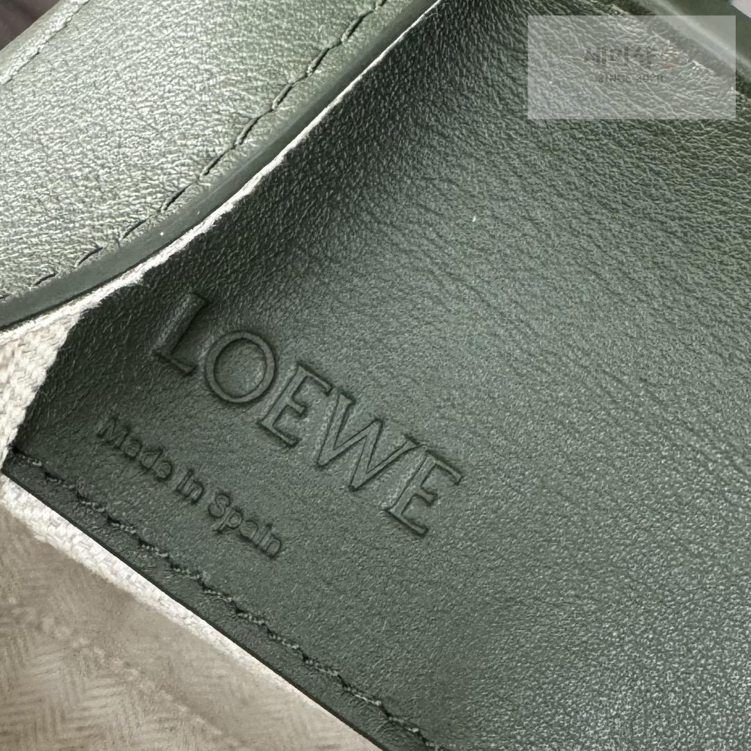 Loewe Loewe Compact Hammock Bag 35번 이미지