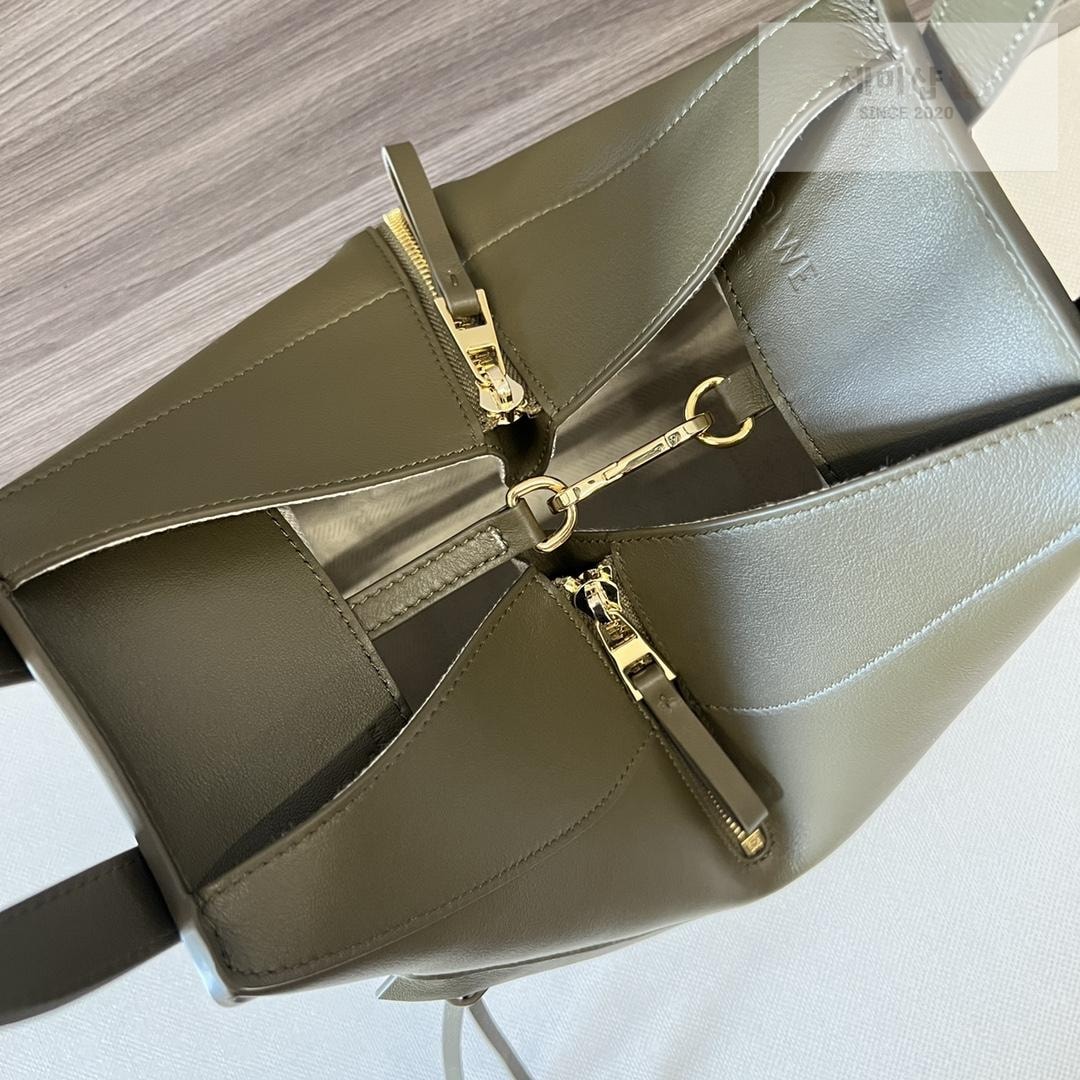 Loewe Loewe Compact Hammock Bag 48번 이미지