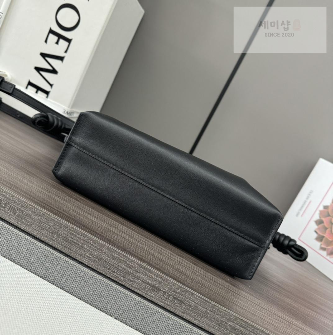 Loewe Loewe Flamenco Clutch Bag 3번 이미지