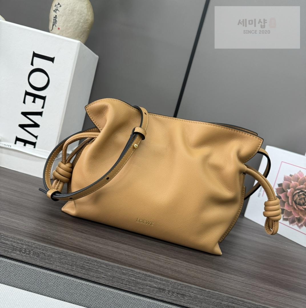 Loewe Loewe Flamenco Clutch Bag 71번 이미지