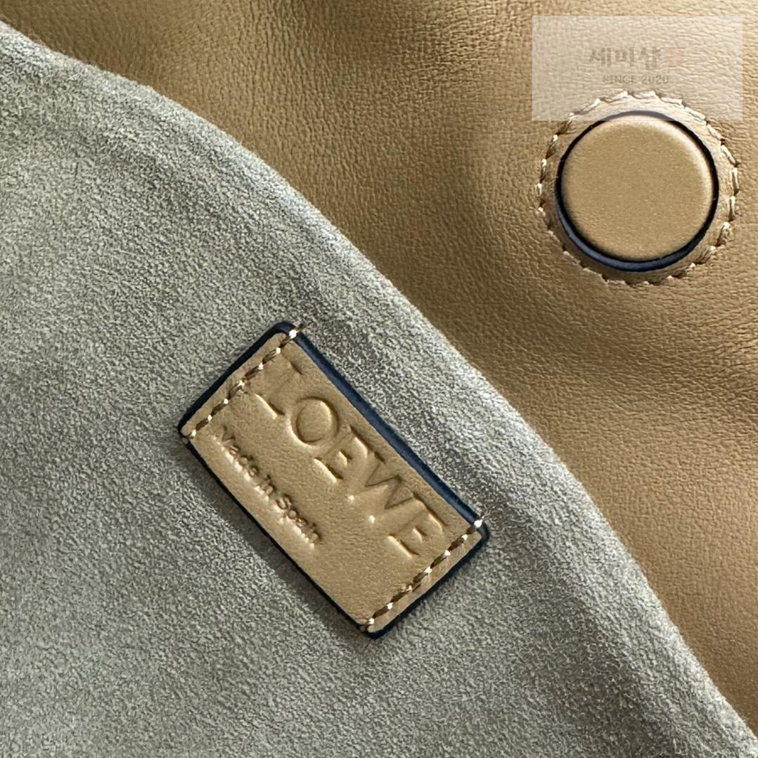 Loewe Loewe Flamenco Clutch Bag 76번 이미지