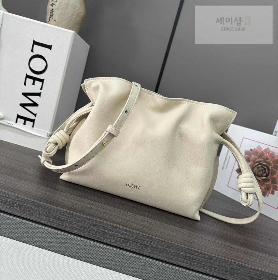 Loewe Loewe Flamenco Clutch Bag 67번 이미지