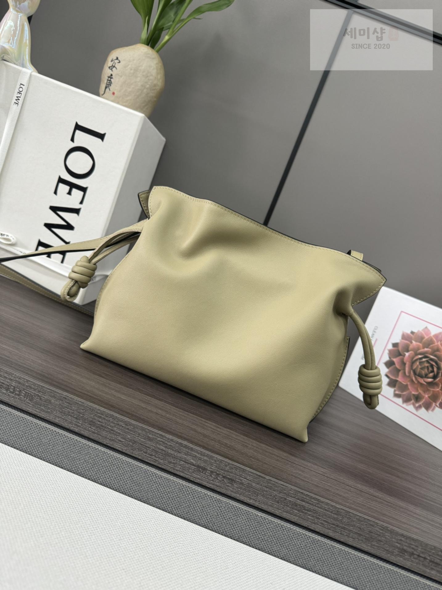 Loewe Loewe Flamenco Clutch Bag 34번 이미지