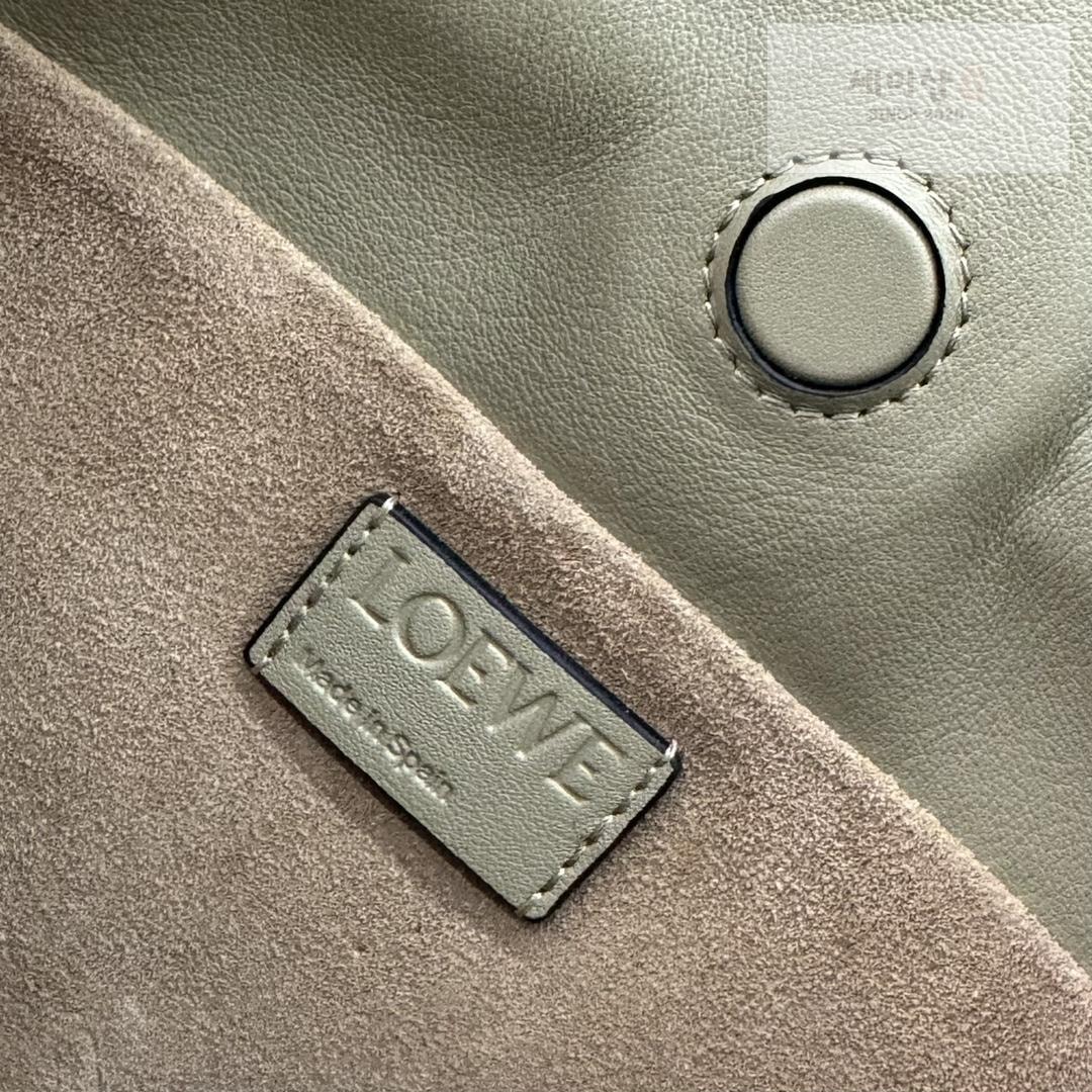 Loewe Loewe Flamenco Clutch Bag 74번 이미지