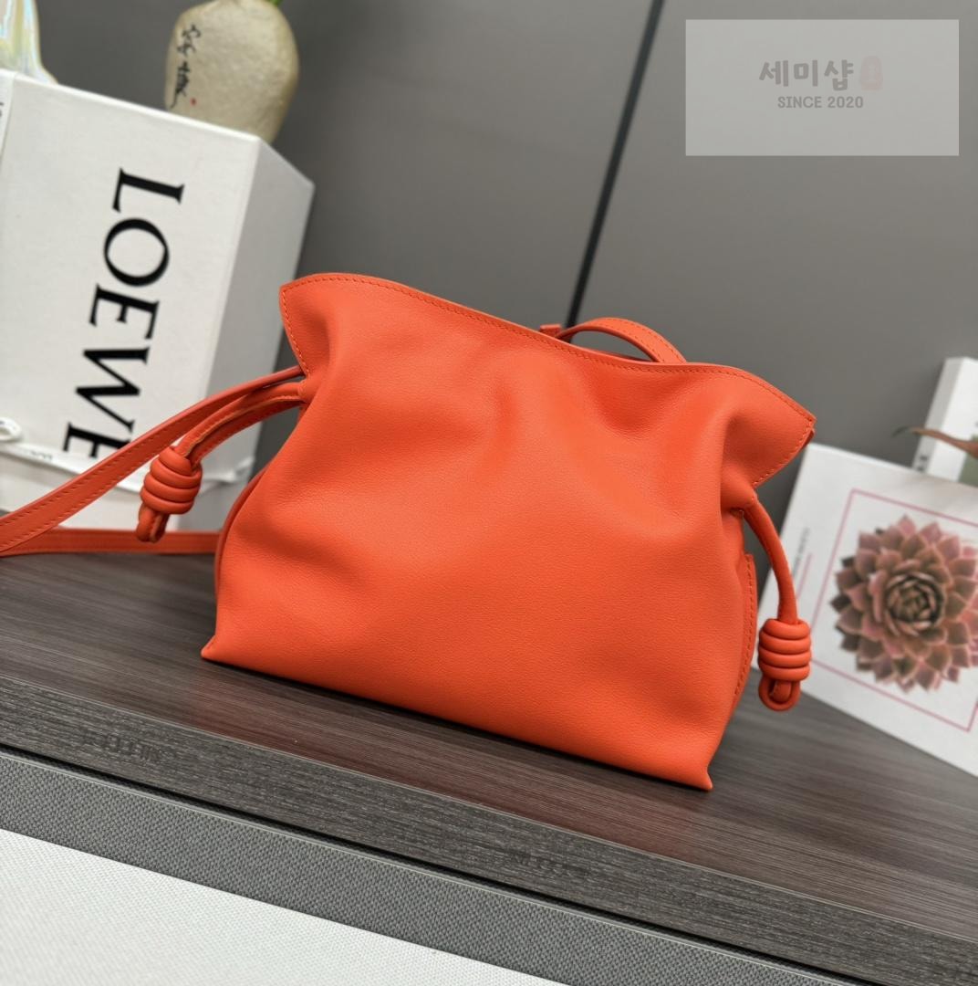 Loewe Loewe Flamenco Clutch Bag 47번 이미지