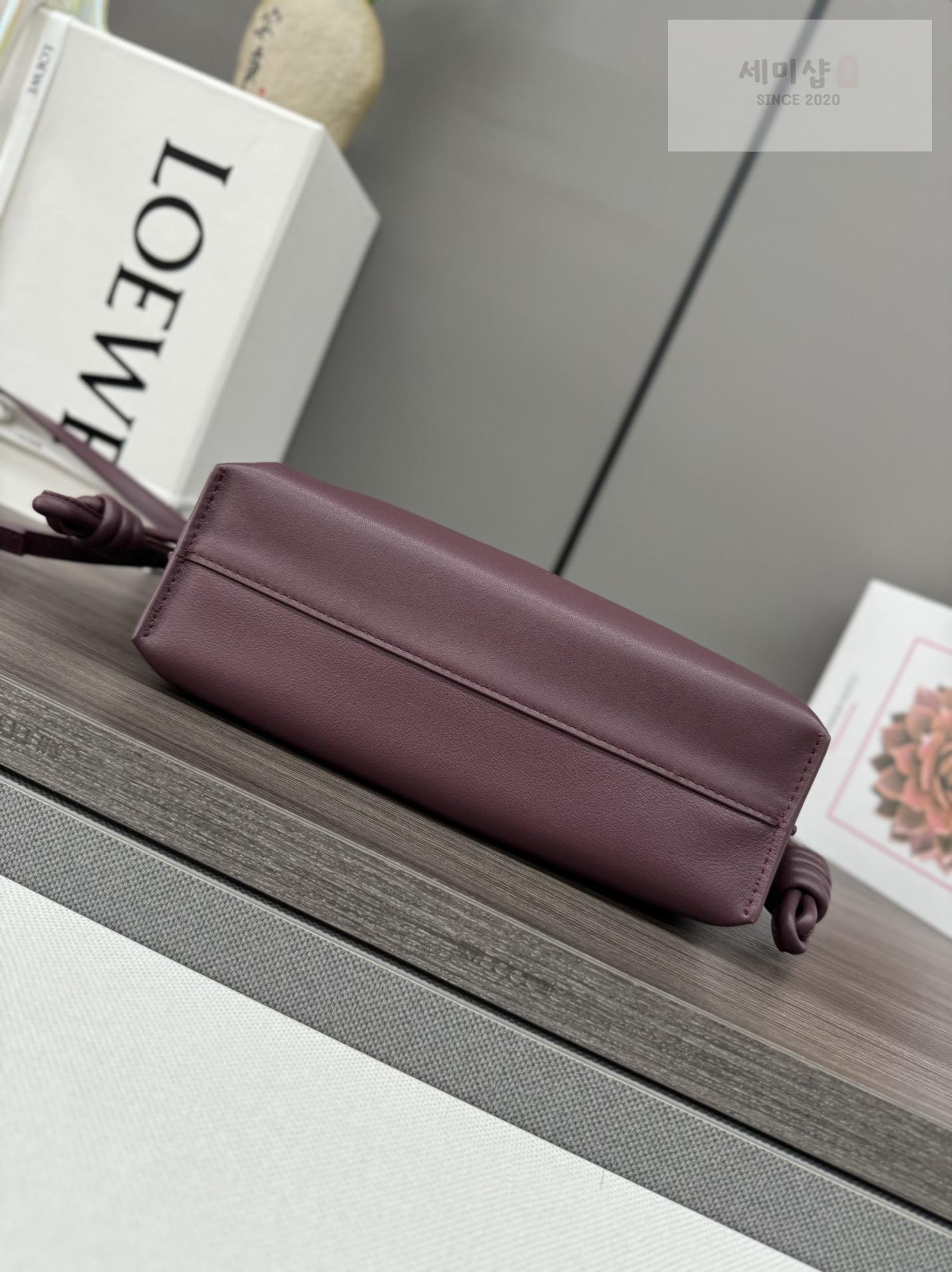 Loewe Loewe Flamenco Clutch Bag 68번 이미지