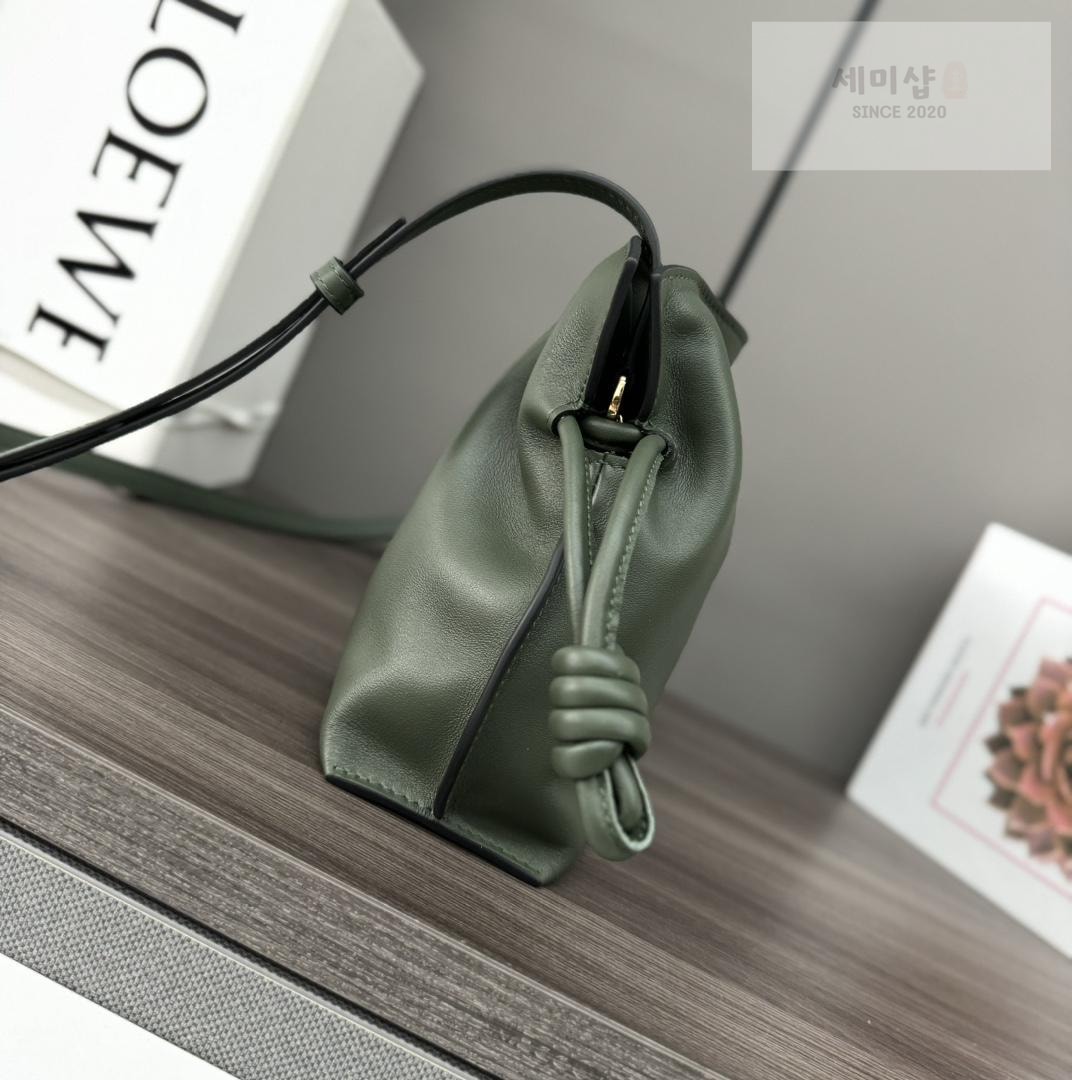 Loewe Loewe Flamenco Clutch Bag 58번 이미지