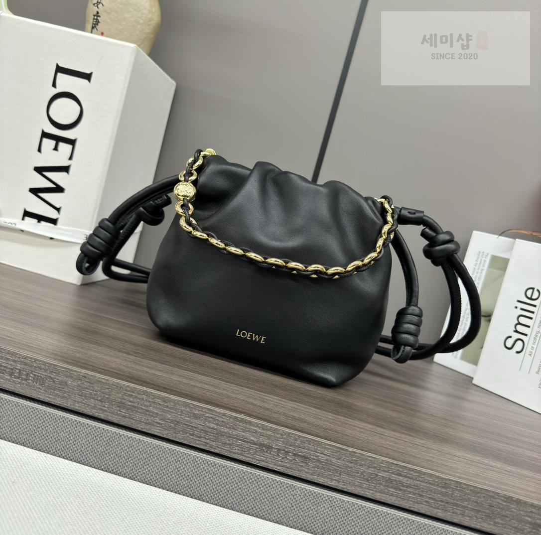 Loewe Loewe Flamenco Purse Bag 1번 이미지