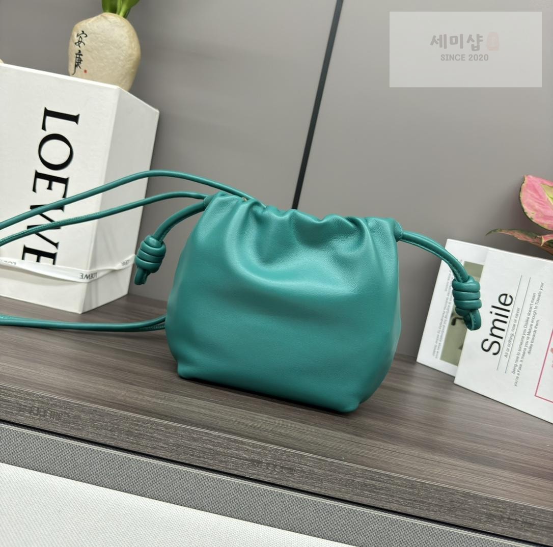 Loewe Loewe Flamenco Purse Bag 15번 이미지