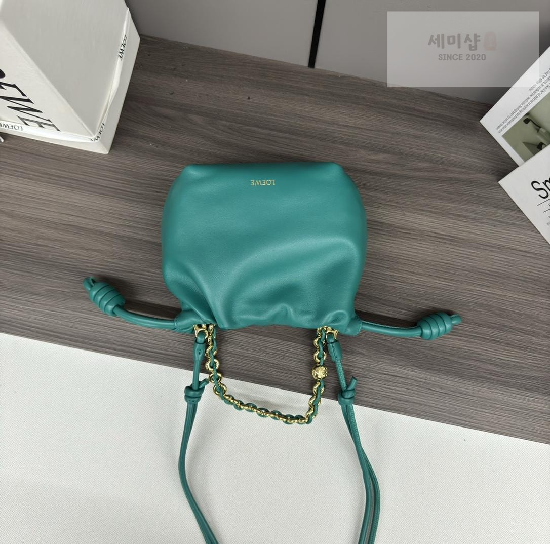 Loewe Loewe Flamenco Purse Bag 19번 이미지