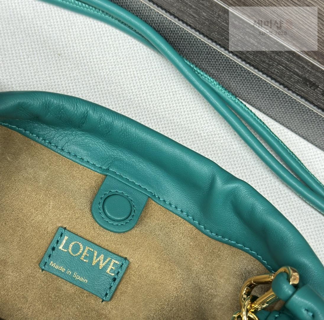 Loewe Loewe Flamenco Purse Bag 21번 이미지