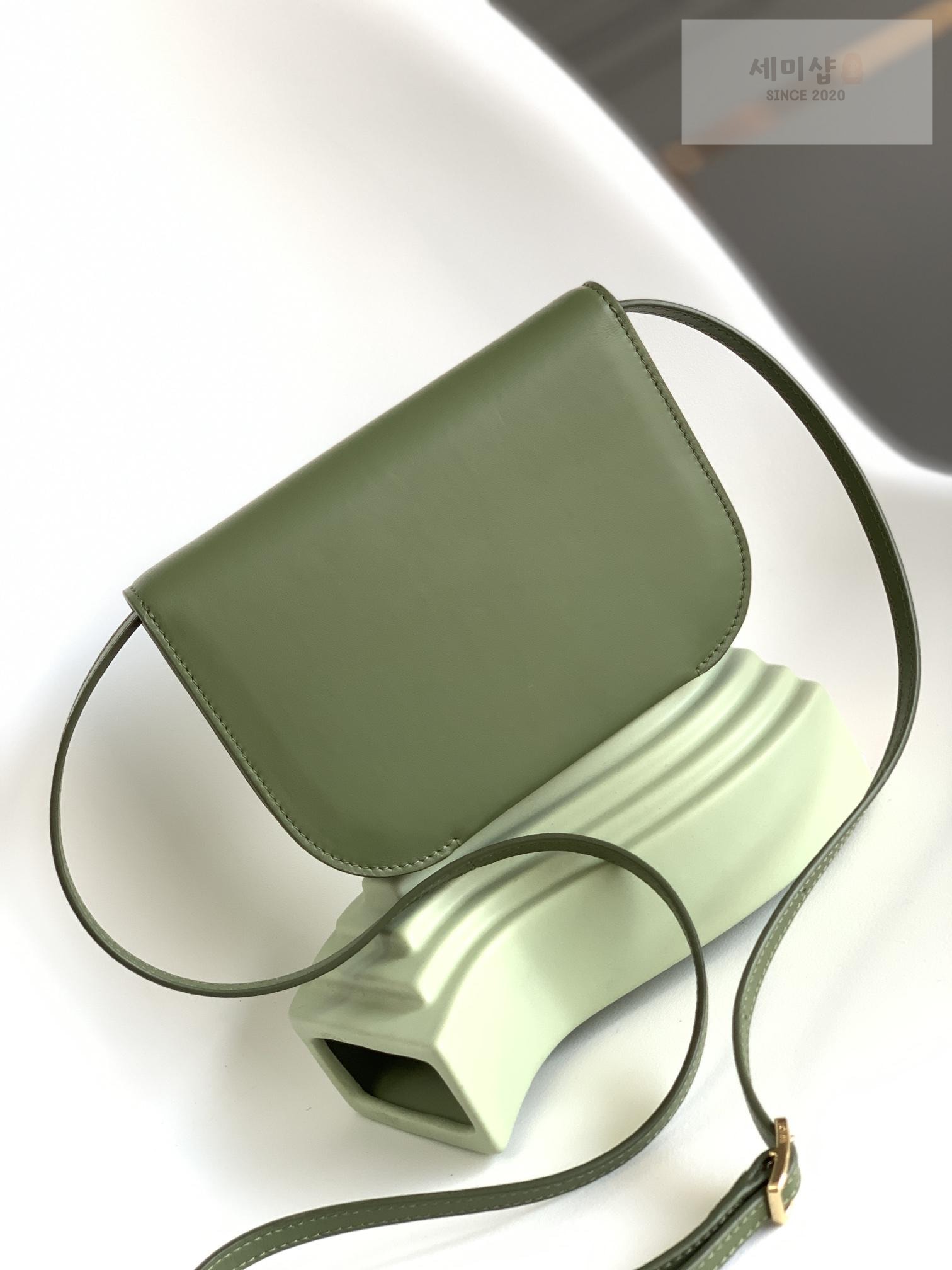 Loewe Loewe Goya Accodion Mini Bag 32번 이미지