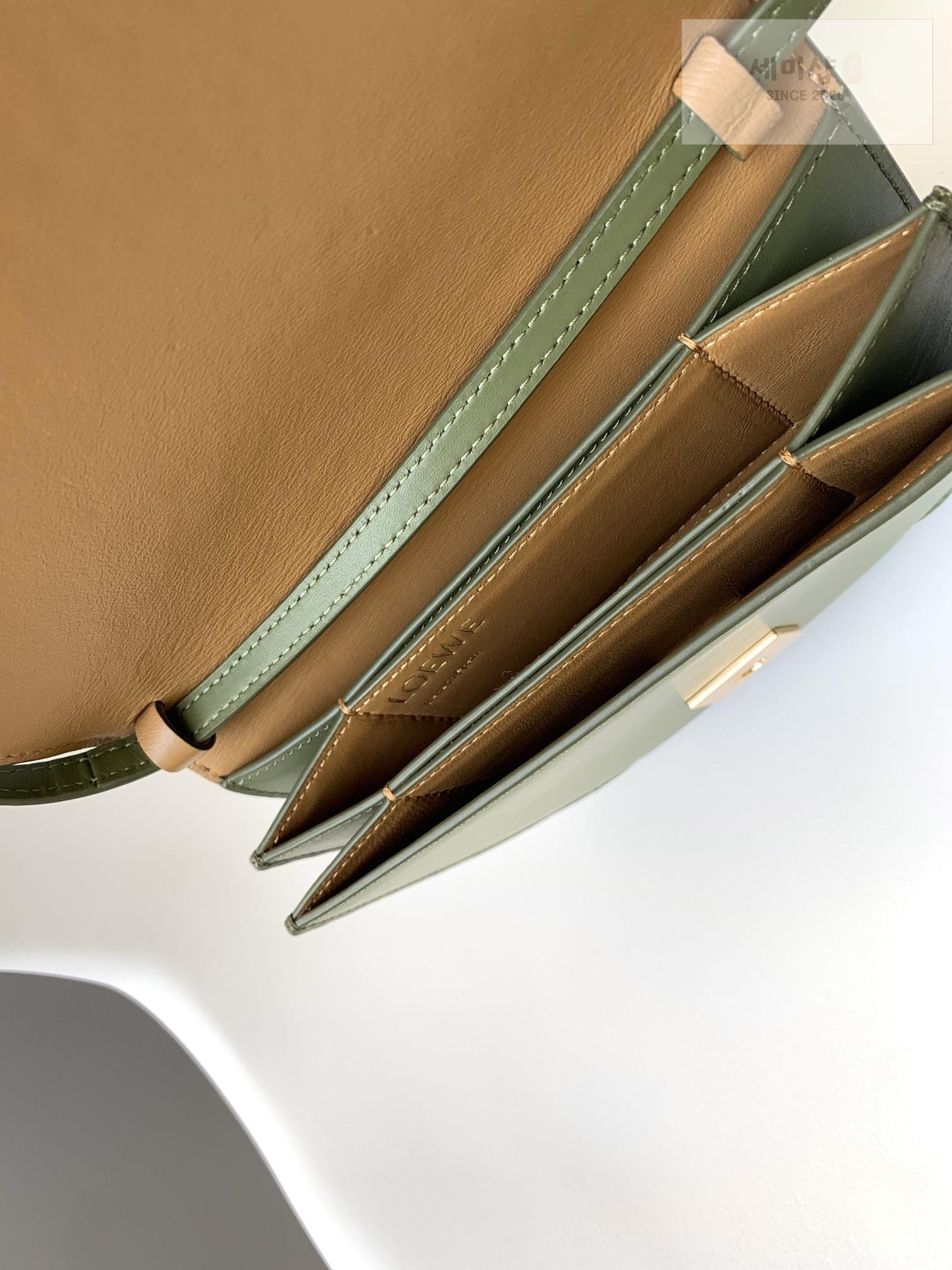 Loewe Loewe Goya Accodion Mini Bag 12번 이미지