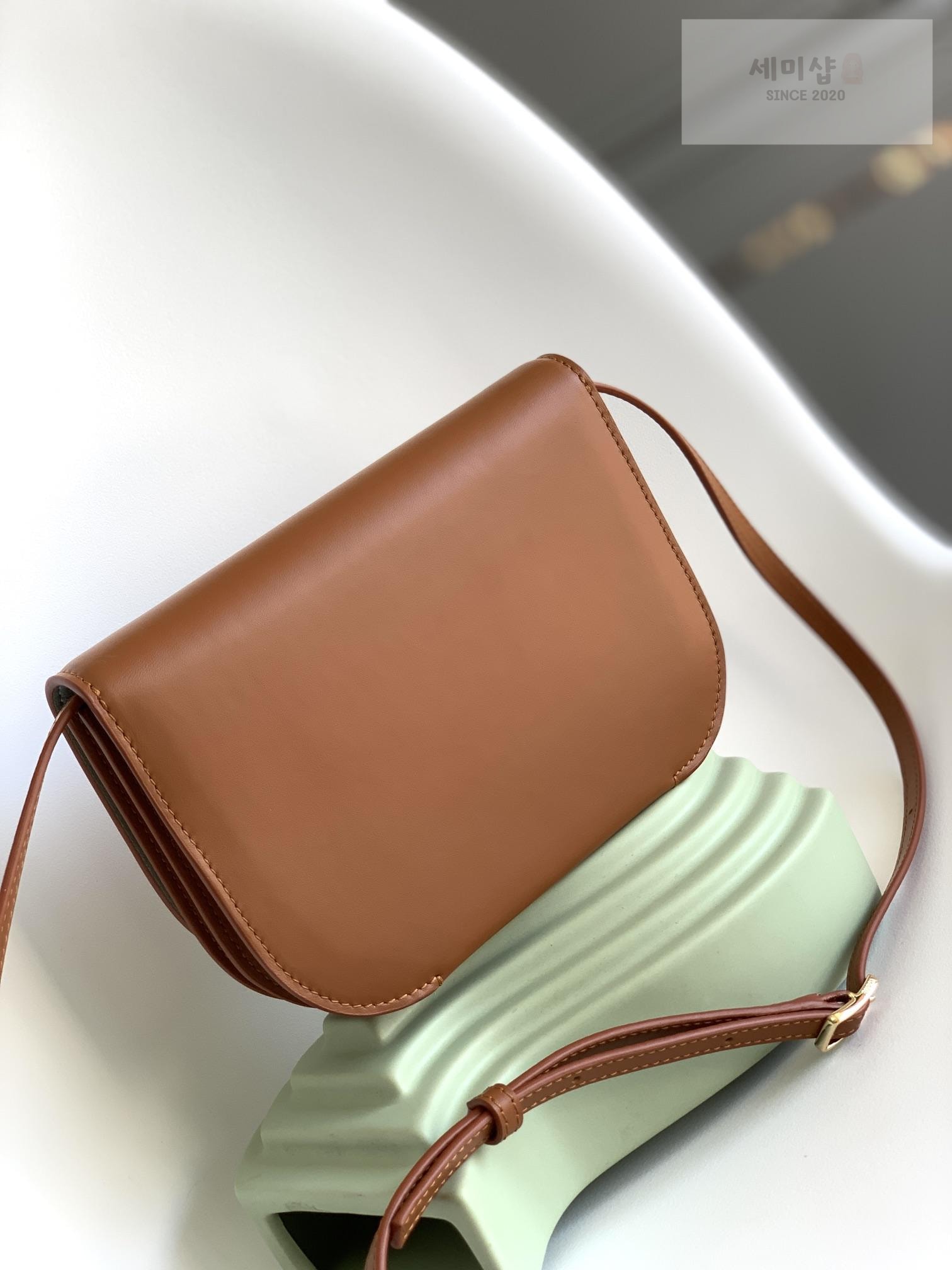 Loewe Loewe Goya Accodion Mini Bag 14번 이미지