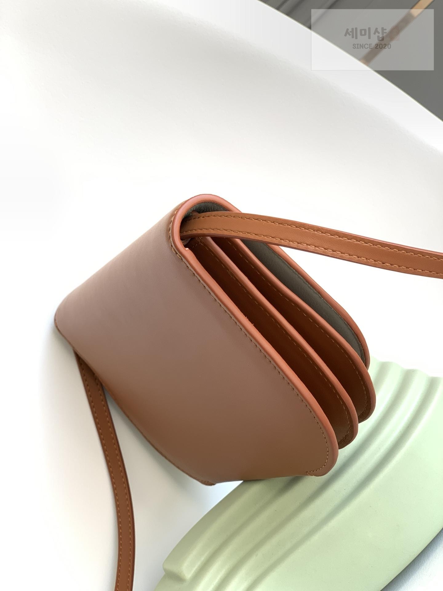 Loewe Loewe Goya Accodion Mini Bag 15번 이미지