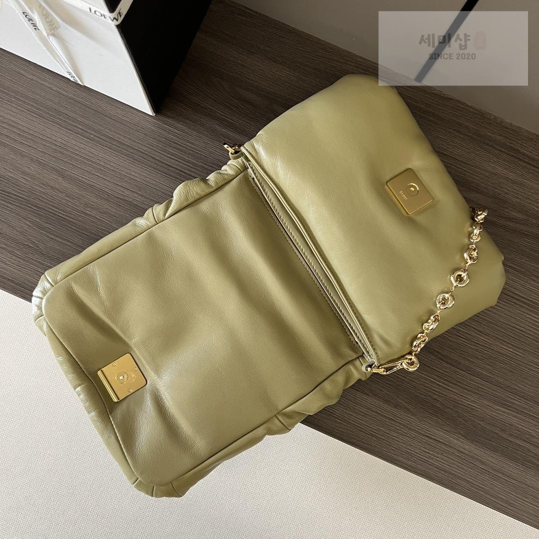 Loewe Loewe Goya Puffer Nappa Bag 19번 이미지
