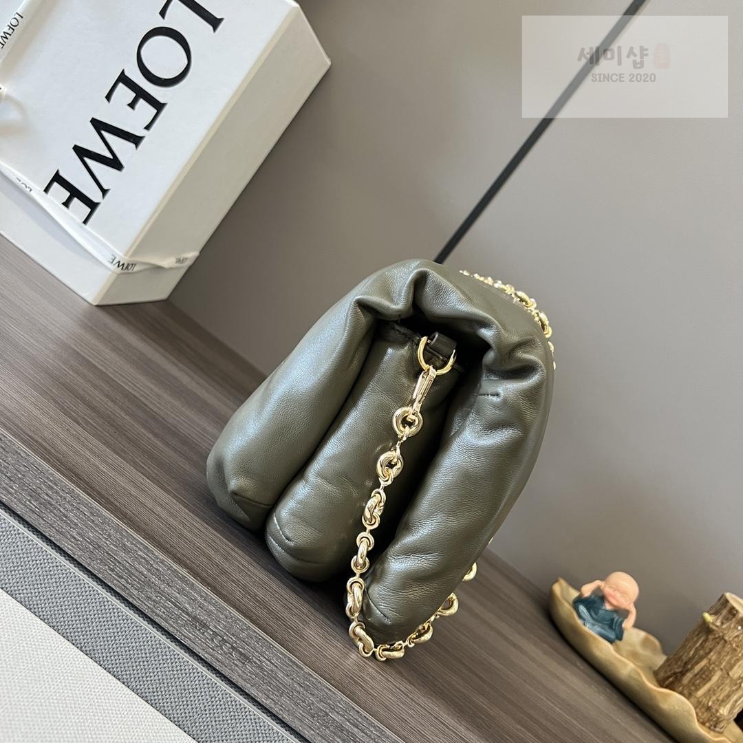 Loewe Loewe Goya Puffer Nappa Bag 39번 이미지