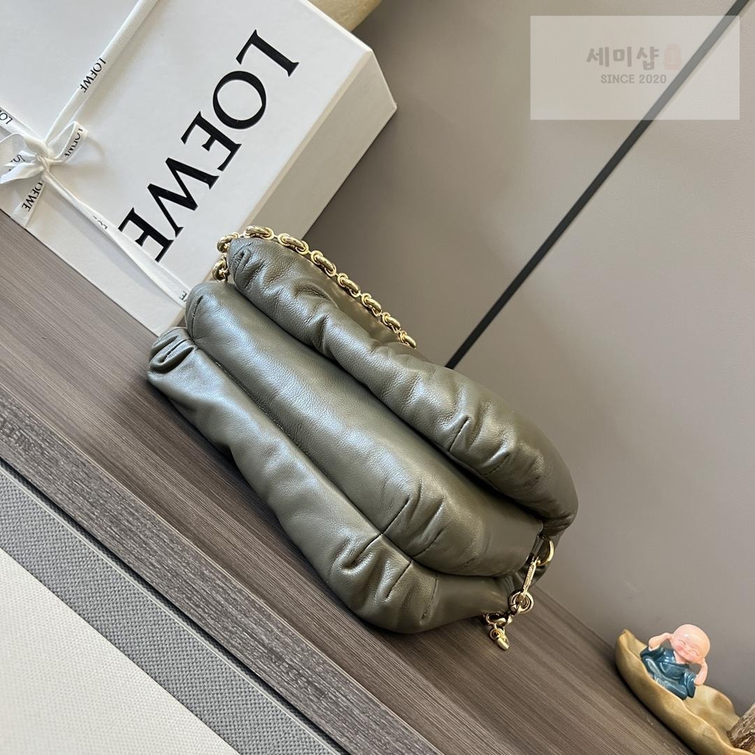 Loewe Loewe Goya Puffer Nappa Bag 38번 이미지