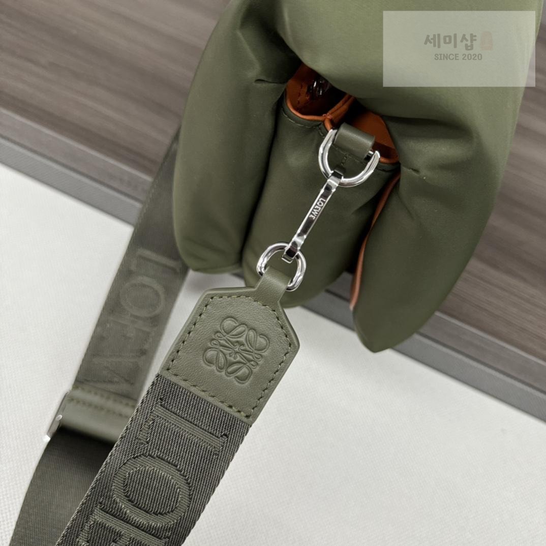 Loewe Loewe Goya Puffer Shoulder Bag 3번 이미지