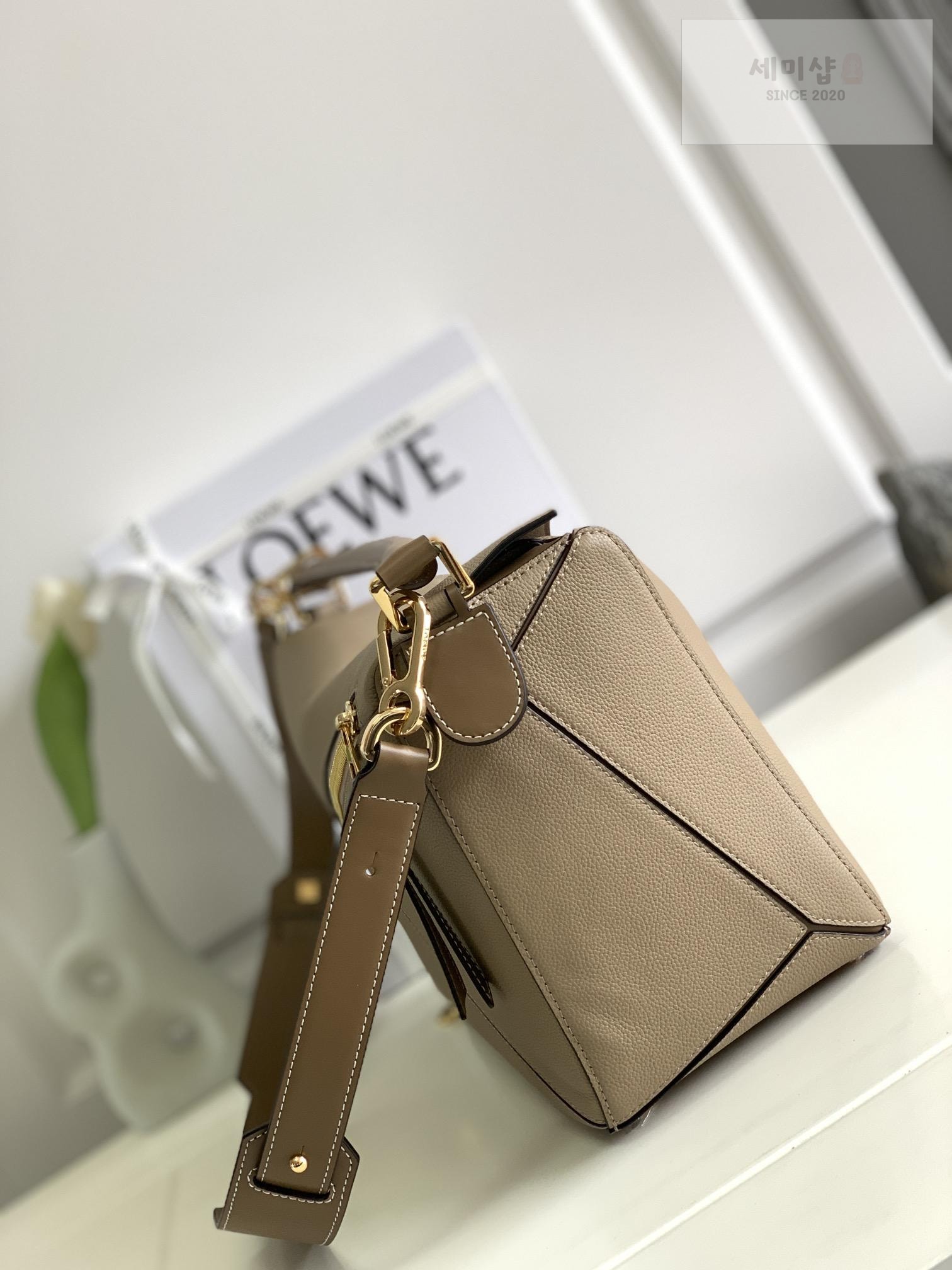 Loewe Loewe Large Puzzle Bag 24번 이미지