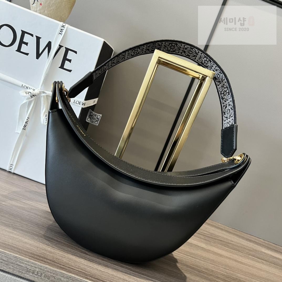 Loewe Loewe Luna Hobo Bag 9번 이미지