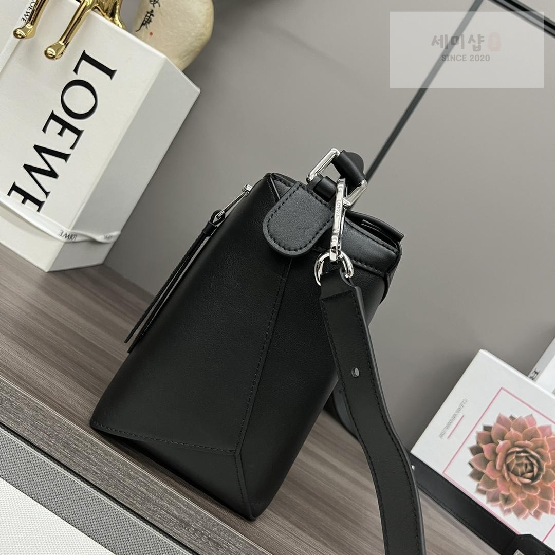 Loewe Loewe Medium Puzzle Bag 22번 이미지