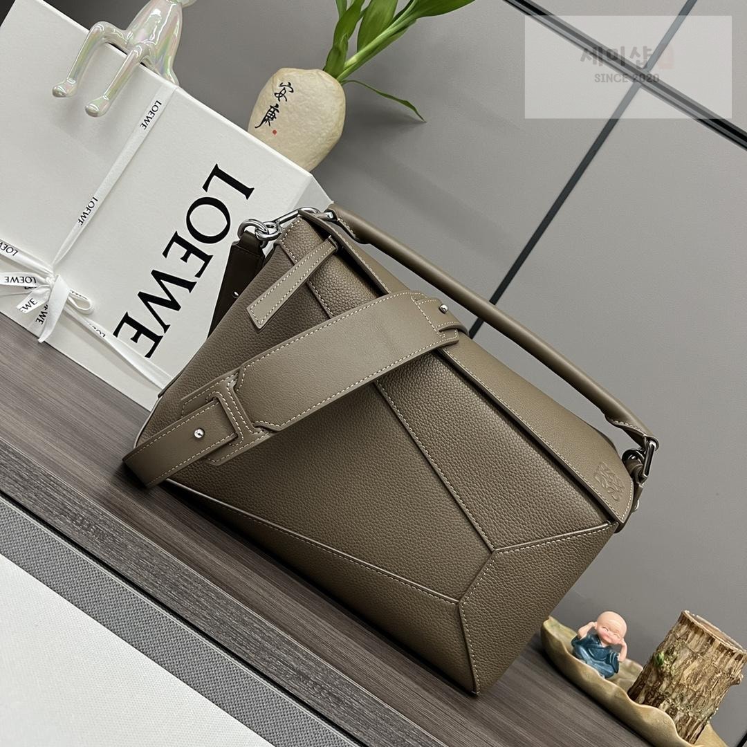 Loewe Loewe Medium Puzzle Bag 50번 이미지