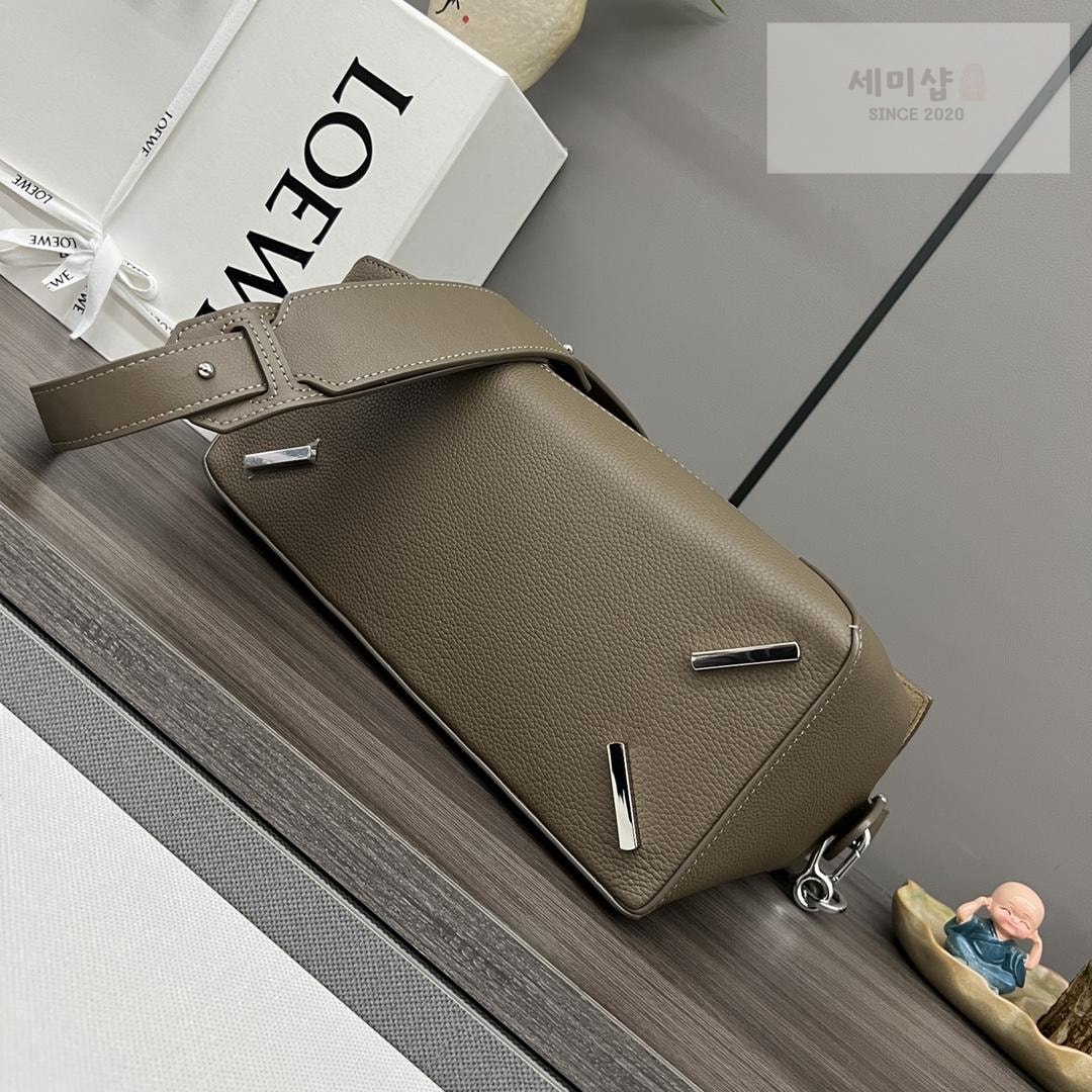 Loewe Loewe Medium Puzzle Bag 93번 이미지