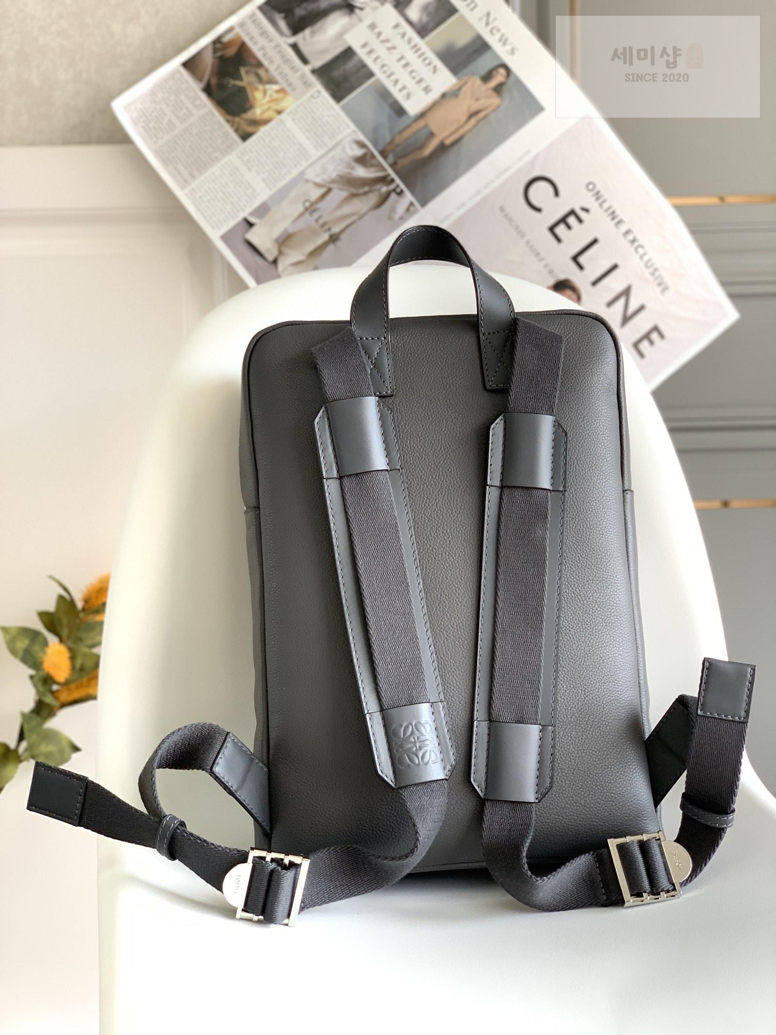Loewe Loewe Military BackPack Bag 23번 이미지