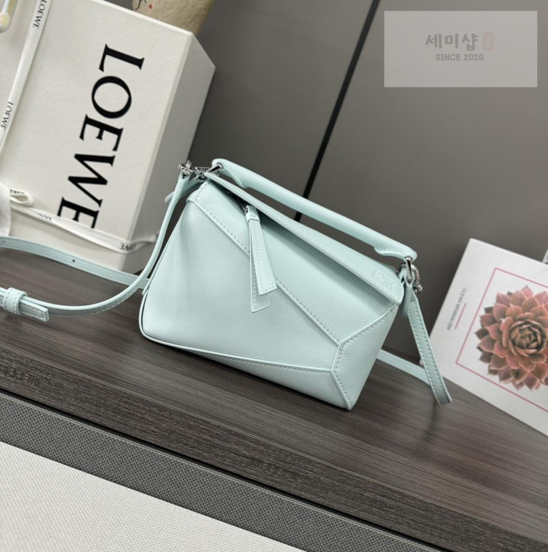 Loewe Loewe Mini Puzzle Bag 18번 이미지