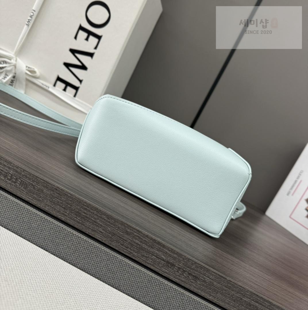 Loewe Loewe Mini Puzzle Bag 102번 이미지