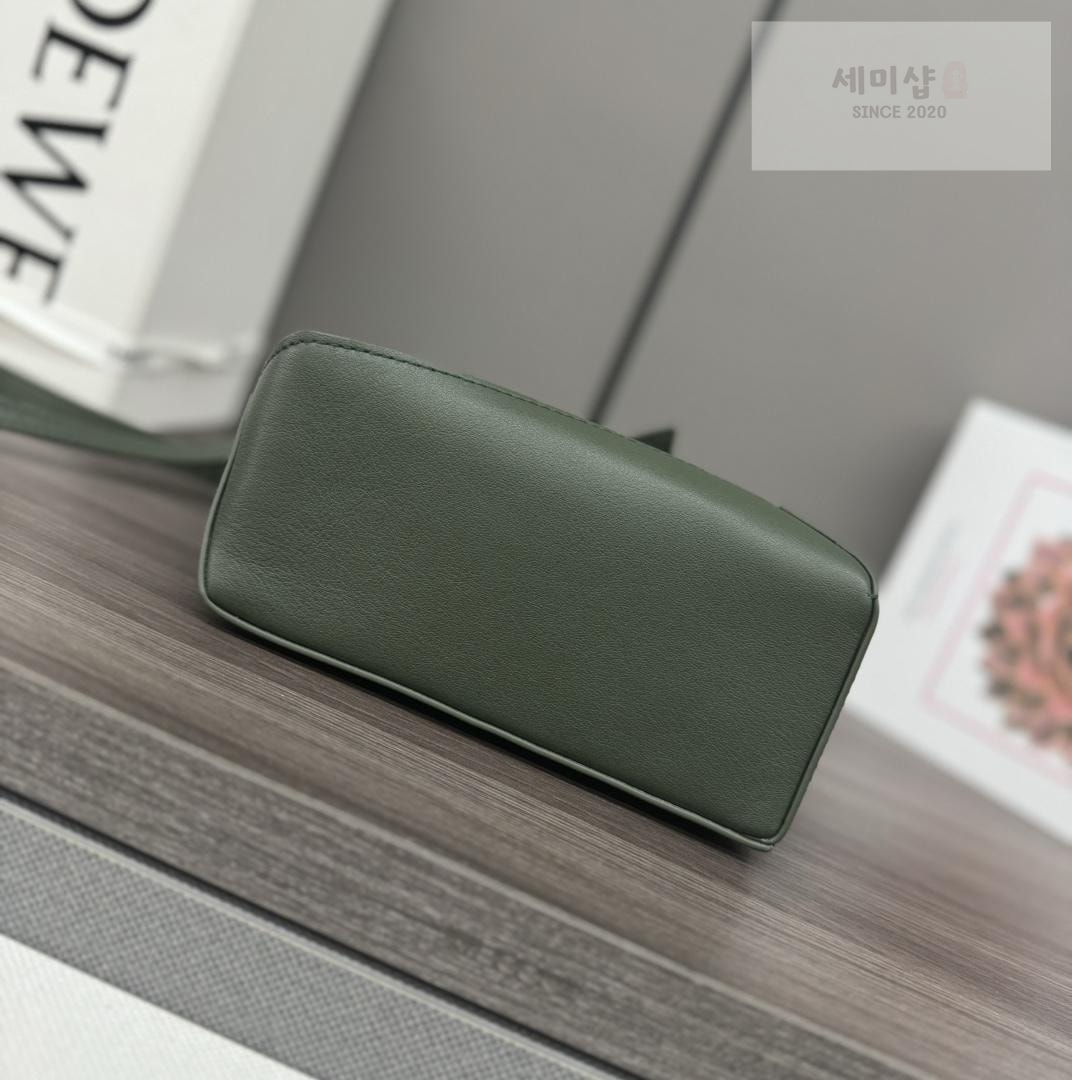 Loewe Loewe Mini Puzzle Bag 28번 이미지