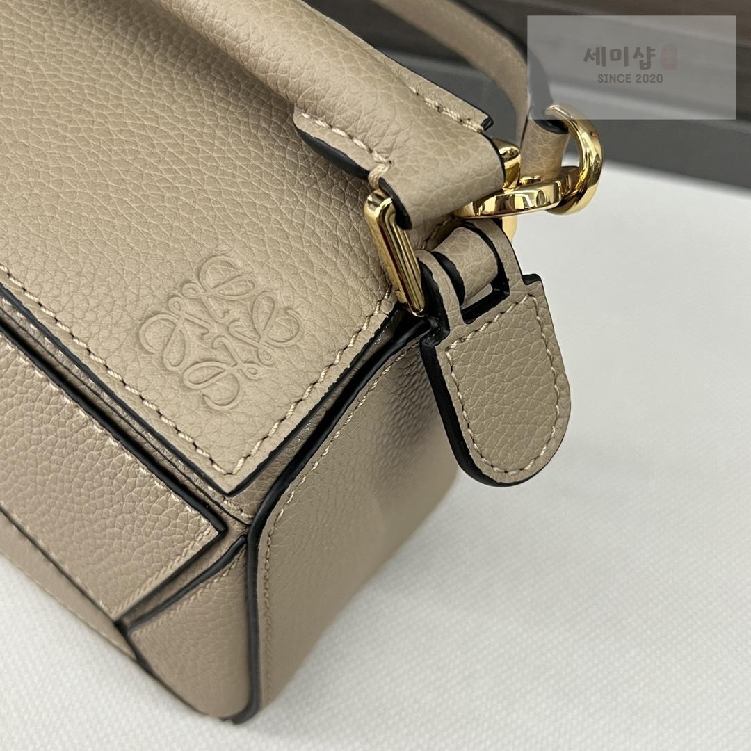 Loewe Loewe Mini Puzzle Bag 42번 이미지