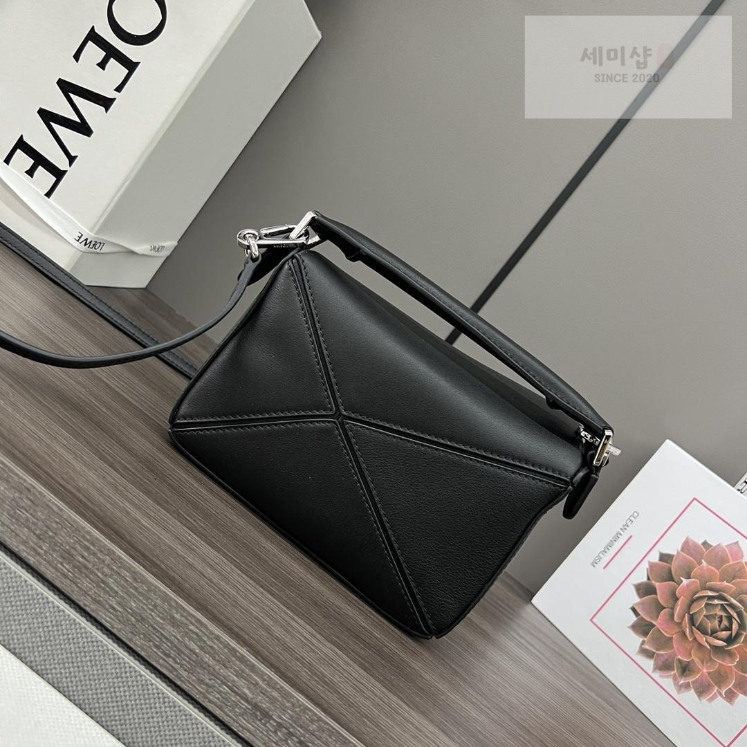 Loewe Loewe Mini Puzzle Bag 47번 이미지