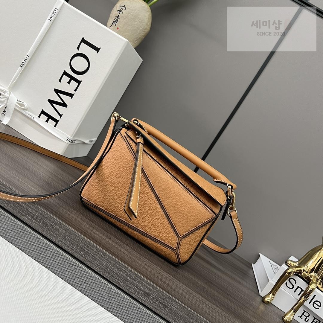 Loewe Loewe Mini Puzzle Bag 53번 이미지
