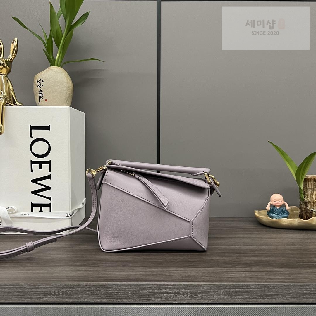 Loewe Loewe Mini Puzzle Bag 60번 이미지