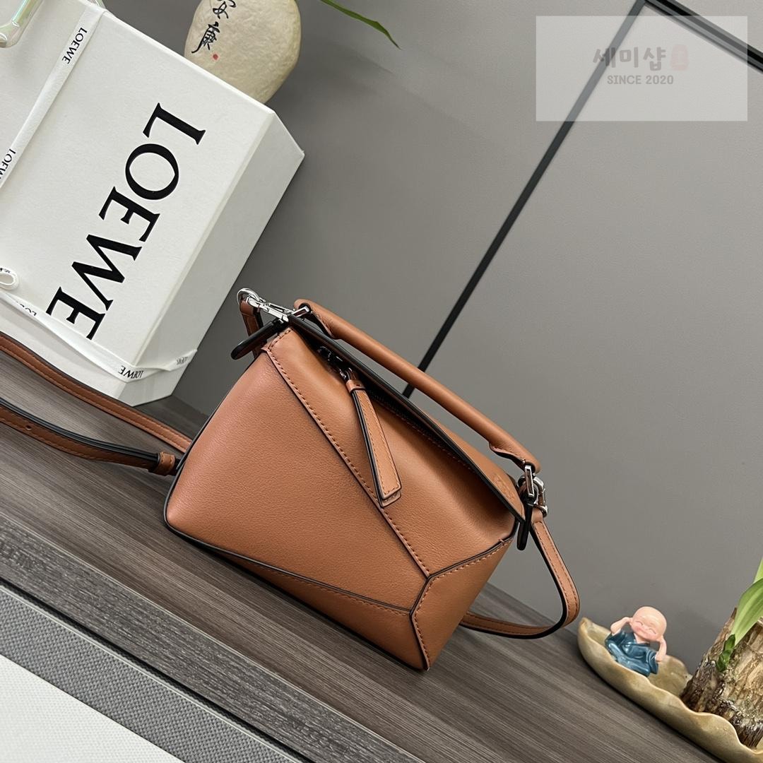 Loewe Loewe Mini Puzzle Bag 73번 이미지