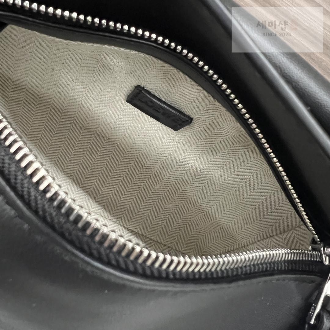 Loewe Loewe Mini Puzzle Bag 83번 이미지