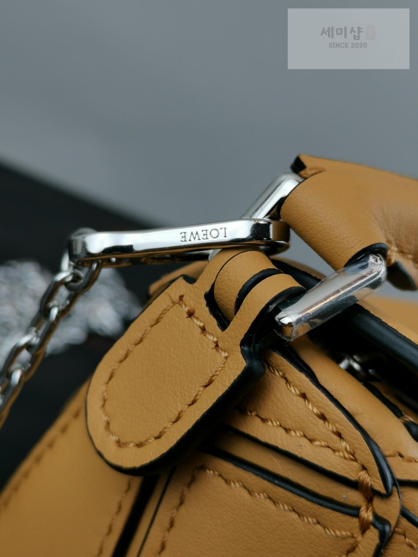 Loewe Loewe Nano Puzzle Bag 19번 이미지