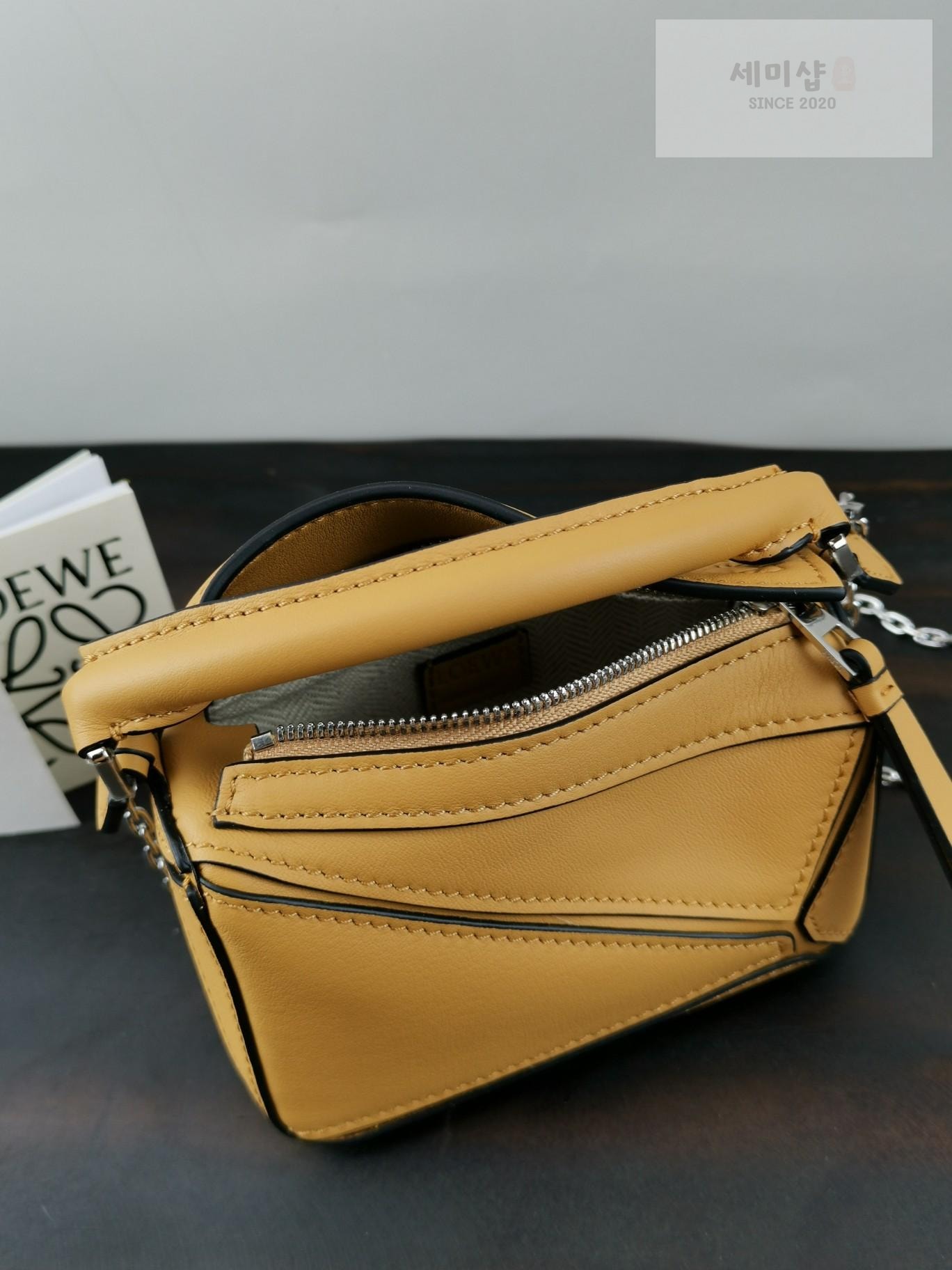 Loewe Loewe Nano Puzzle Bag 20번 이미지