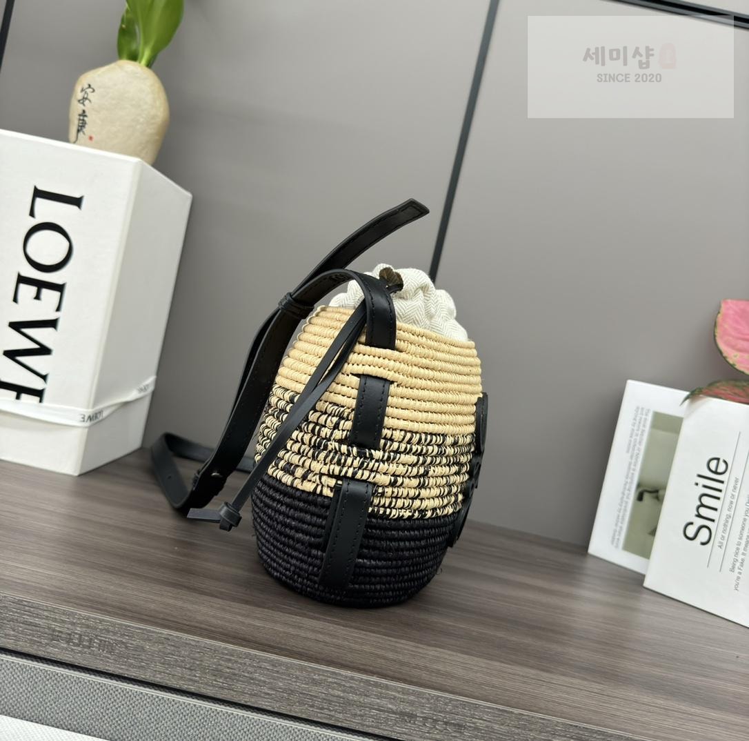 Loewe Loewe Paula Ibiza BeeHive Bag 16번 이미지