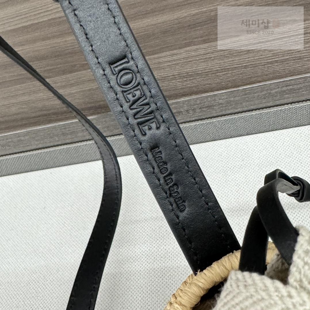 Loewe Loewe Paula Ibiza BeeHive Bag 4번 이미지