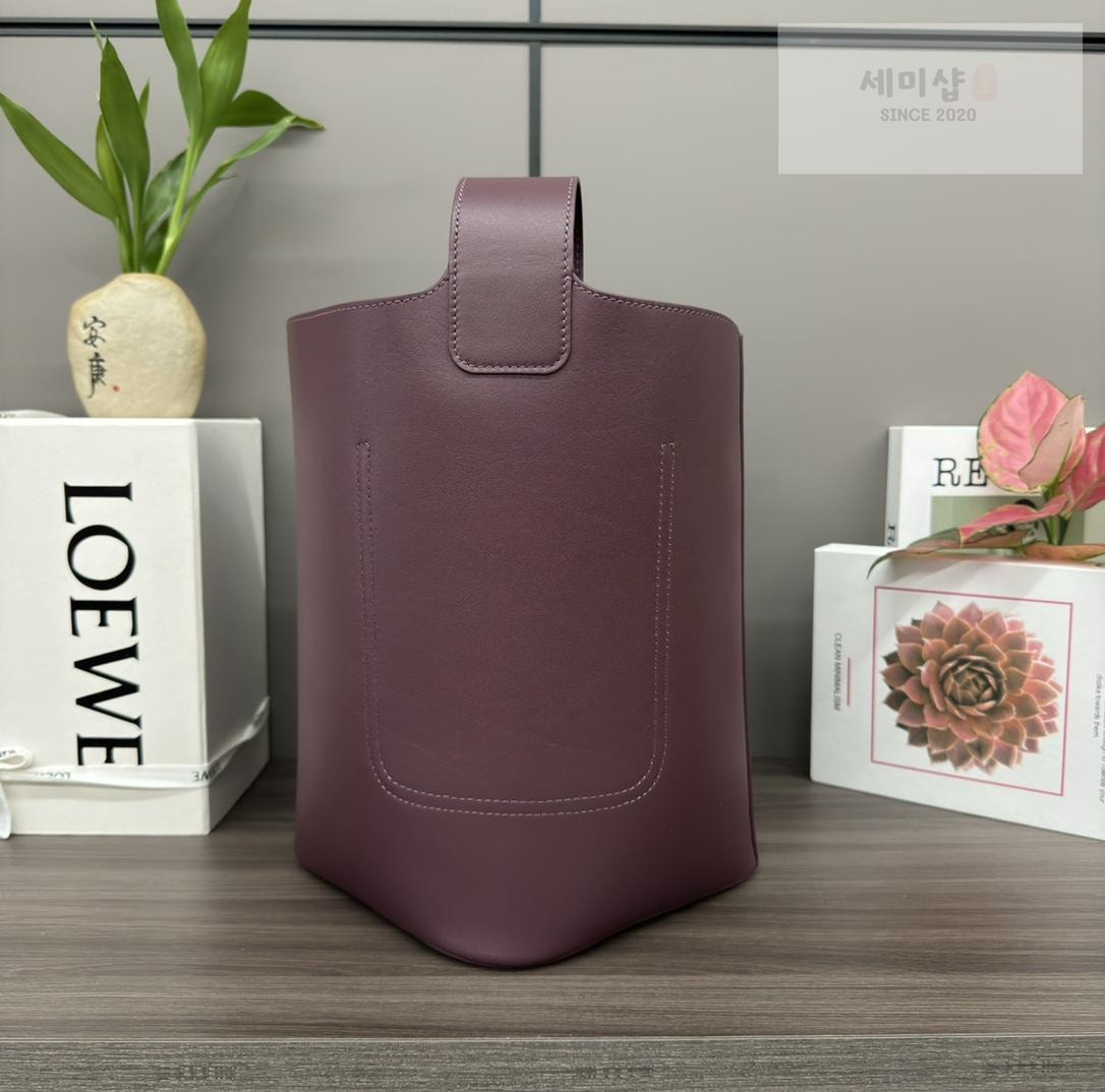 Loewe Loewe Pebble Bucket Medium Bag 7번 이미지