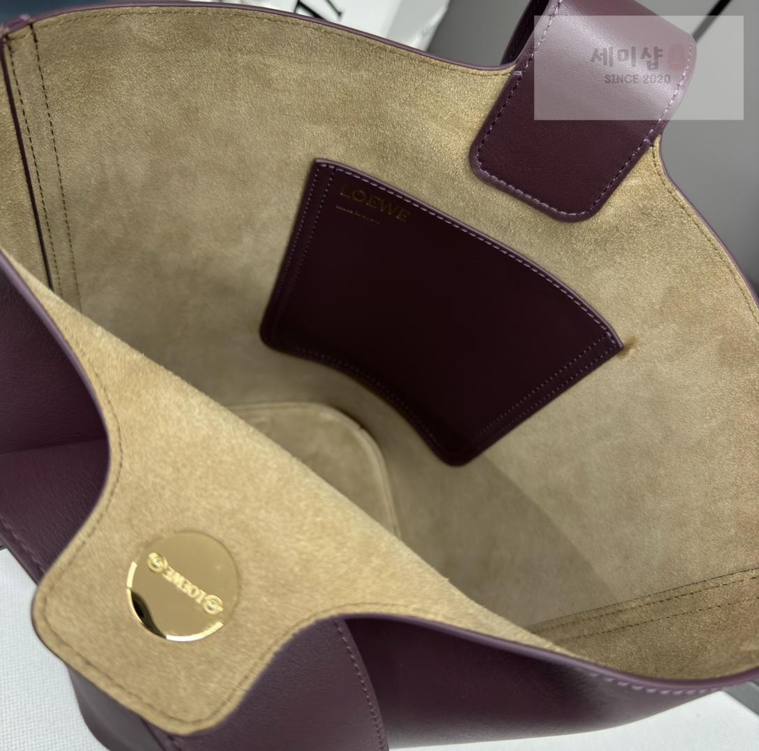 Loewe Loewe Pebble Bucket Medium Bag 11번 이미지