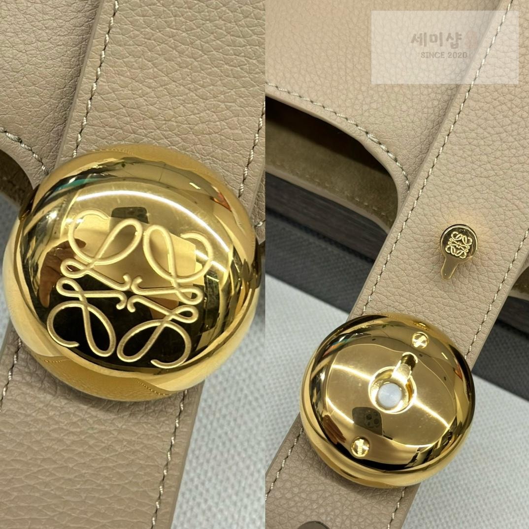 Loewe Loewe Pebble Bucket Mini Bag 43번 이미지
