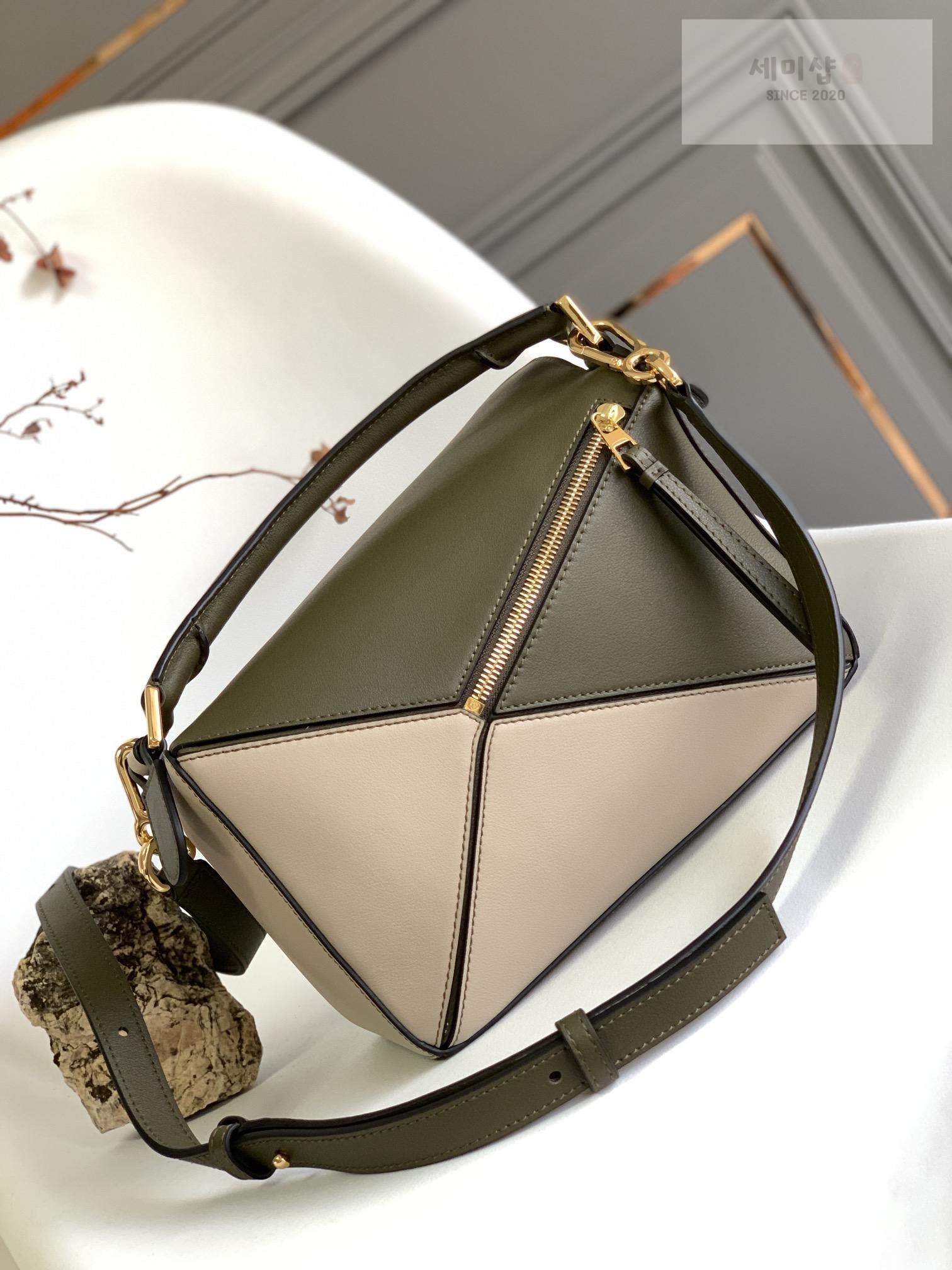 Loewe Loewe Small Puzzle Bag 2번 이미지