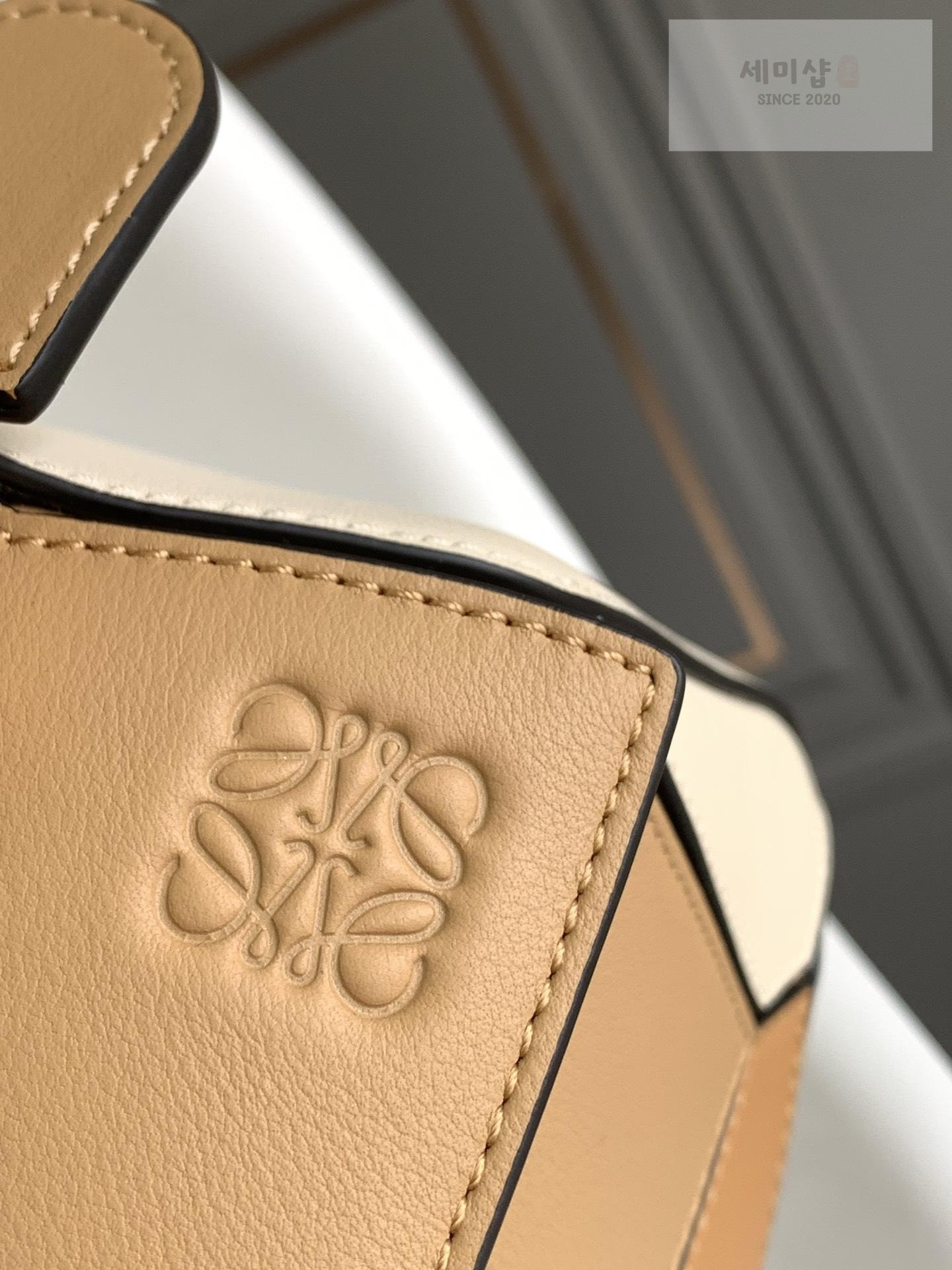 Loewe Loewe Small Puzzle Bag 19번 이미지