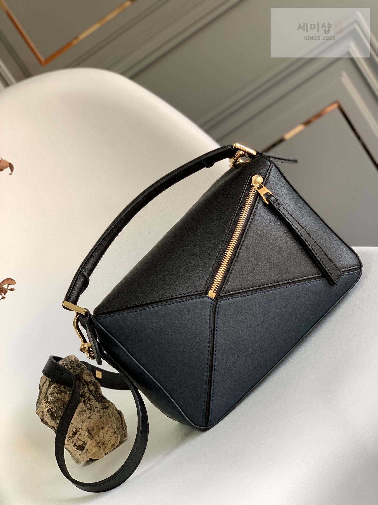 Loewe Loewe Small Puzzle Bag 23번 이미지