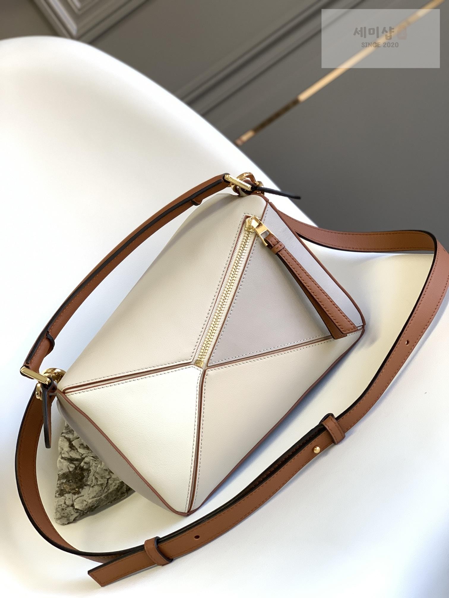 Loewe Loewe Small Puzzle Bag 83번 이미지
